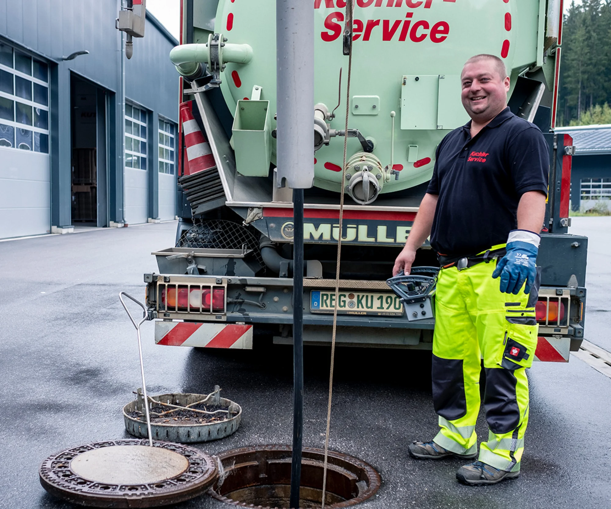 Team und Technik von Saugbagger Stuttgart
